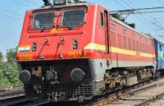 ప్ర‌యాణీకుల‌కు గుడ్ న్యూస్‌