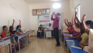 స‌రిత‌ పై చేసిన ఆరోప‌ణ‌లు అవాస్త‌వం...